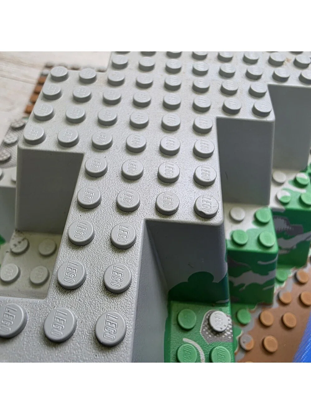 LEGO Raised Baseplate 6024px5 32 x 32 Mountain Canyon River Bend Vintage